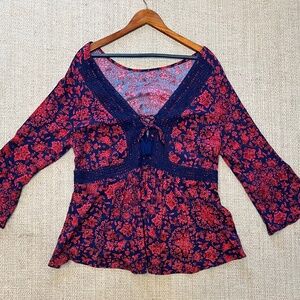 Crinkle Gauze Floral BabydollTop Blouse Womens 2X Red Blue Lace Up Crochet Trim